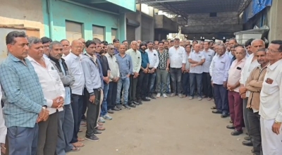 જસદણ ડાયમંડ માર્કેટમાં ઐતિહાસિક પરિવર્તન હવે રવિવારના બદલે હિરા  બુધવારી ભરાશે બહારના વેપારીઓ કોઈપણ ઓફિસમાં બેસીને નિશુલ્ક ચાર્જથી વ્યાપાર કરી શકશે