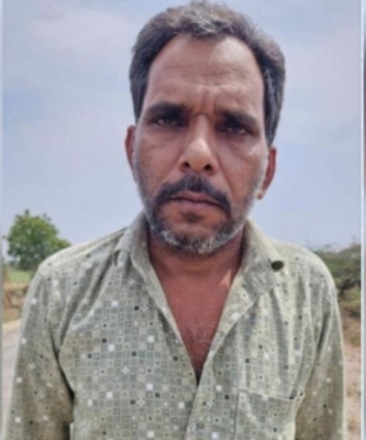 આટકોટના મૉટા દડવા ગામે ખેડૂતને મારમારી આઠ મણ તલ લૂંટી લેનાર આરોપી ૨૬ વર્ષે ઝડપાયો