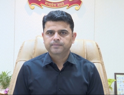 રાજકોટ જિલ્લામાં પેટ્રોલ-ડીઝલનો જથ્થો પૂરતા પ્રમાણમાં ઉપલબ્ધ ૩૬૧ પેટ્રોલ પંપો પર ઈંધણનો પુરવઠો  યથાવત