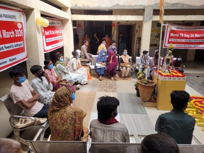 રાજકોટ જિલ્લો ક્ષય નાબૂદીના પંથે  ૧૦૦ દિવસની સઘન ક્ષય નિર્મૂલન ઝુંબેશનો પ્રારંભ ૩૫૫ ગ્રામ પંચાયતો 'ટી.બી.મુક્ત' જાહેર : સરપંચોનું બહુમાન કરાયું