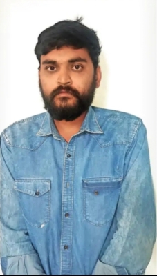 જસદણ પોલીસે ગુનેગારો સામે પાસા નું શસ્ત્ર ઉગામતા અસામાજિક તત્વોમાં ફાફડાટ સાતથી વધુ ગુનામાં સામેલ શખ્સ   પાસાના પાંજરે પુરાયો 