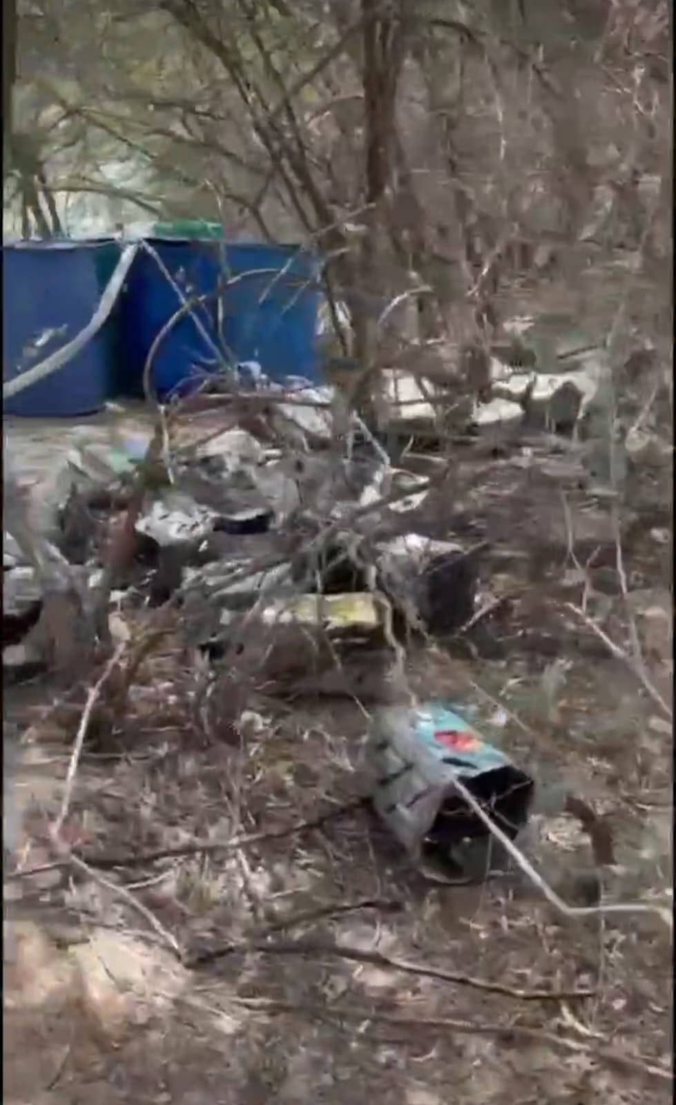 જસદણના જૂના જસાપર માં નદીના કાંઠે આટકૉટ પોલીસ ત્રાટકી દૅશી દારૂ ગાળવાની મીની ફેકટરી ઝડપાઈ રૂ.1.91 લાખનો મુદ્દામાલ જપ્ત તપાસ આદરી  