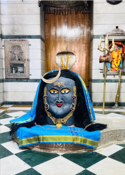 શ્રીઘેલા સોમનાથ દાદાને મોહિણી એકાદશીએ ભગવાન દ્વારકાધીશનો  શણગાર કરાયૉ ભાવિકોએ રૂબરૂ અને સોશિયલ મીડિયાના માધ્યમથી લાભ લીધો