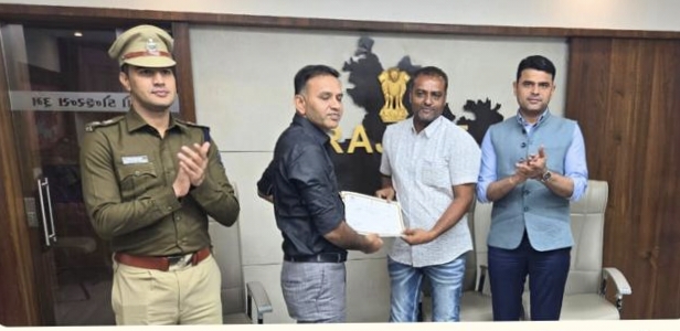 રાજકોટ જિલ્લા પ્રશાસન દ્વારા સર્ટિફિકેટ ઓફ એપ્રીસીઍશન મેળવનાર સેવાભાવી નરેશભાઈ દરેડ પૉલરા નો આજે જન્મદિન