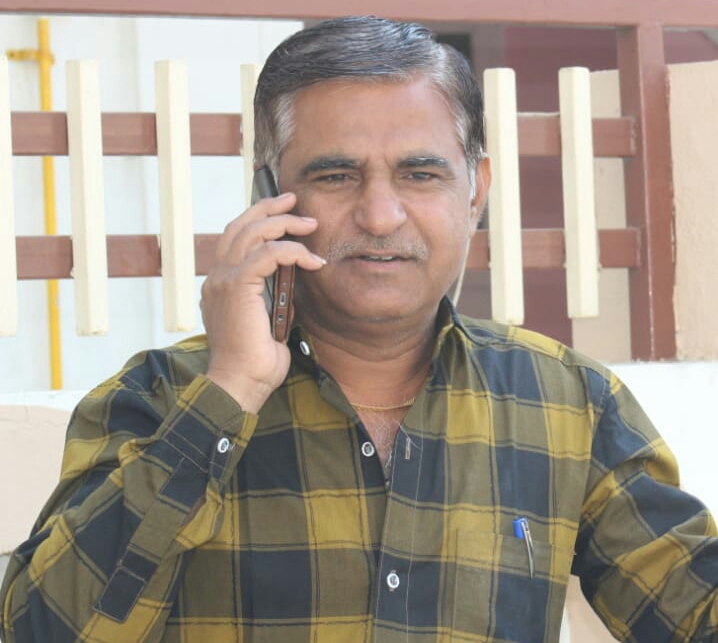 જસદણ વિંછીયાના પત્રકાર અને રાજગોર બ્રાહ્મણ સમાજ અગ્રણી ઉપેન્દ્રભાઈ તેરૈયા નો આજે જન્મદિવસ