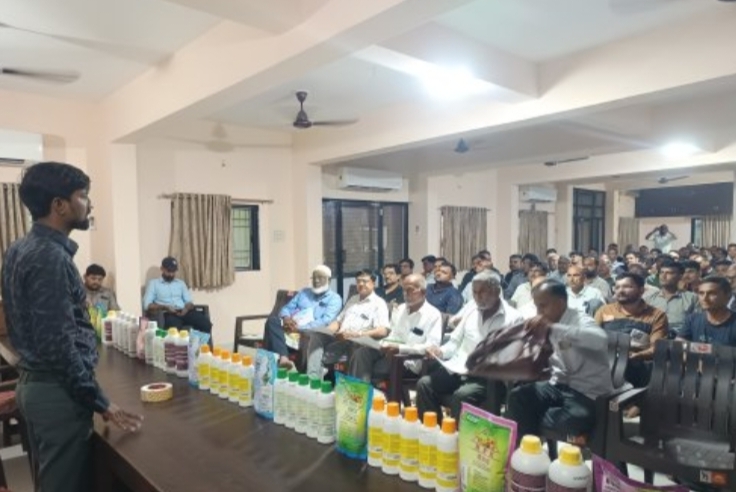 ગઢડીયા રોડ સેવા સંઘ ખાતે ફર્ટિલાઇઝર સબસીડી યુક્ત ખાતર અંગે જસદણ વિંછીયા તાલુકાની માર્ગદર્શન શિબિર યોજાઈ