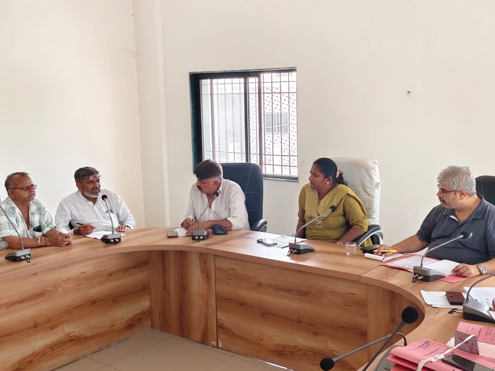 જસદણ નગરપાલિકામા ચેરમેન કાજલબેન ઘોડકીયા ના અધ્યક્ષ સ્થાને કારોબારી બેઠક મળી રૂ,5 કરોડોના  વિકાસ કામોને બહાલી 