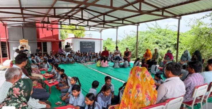 ગઢડા તાલુકાની શ્રી રામપરા પ્રાથમિક શાળામાં ભાવસભર માતૃ-પિતૃ વંદના સંસ્કારલક્ષી કાર્યક્રમ યોજાયો