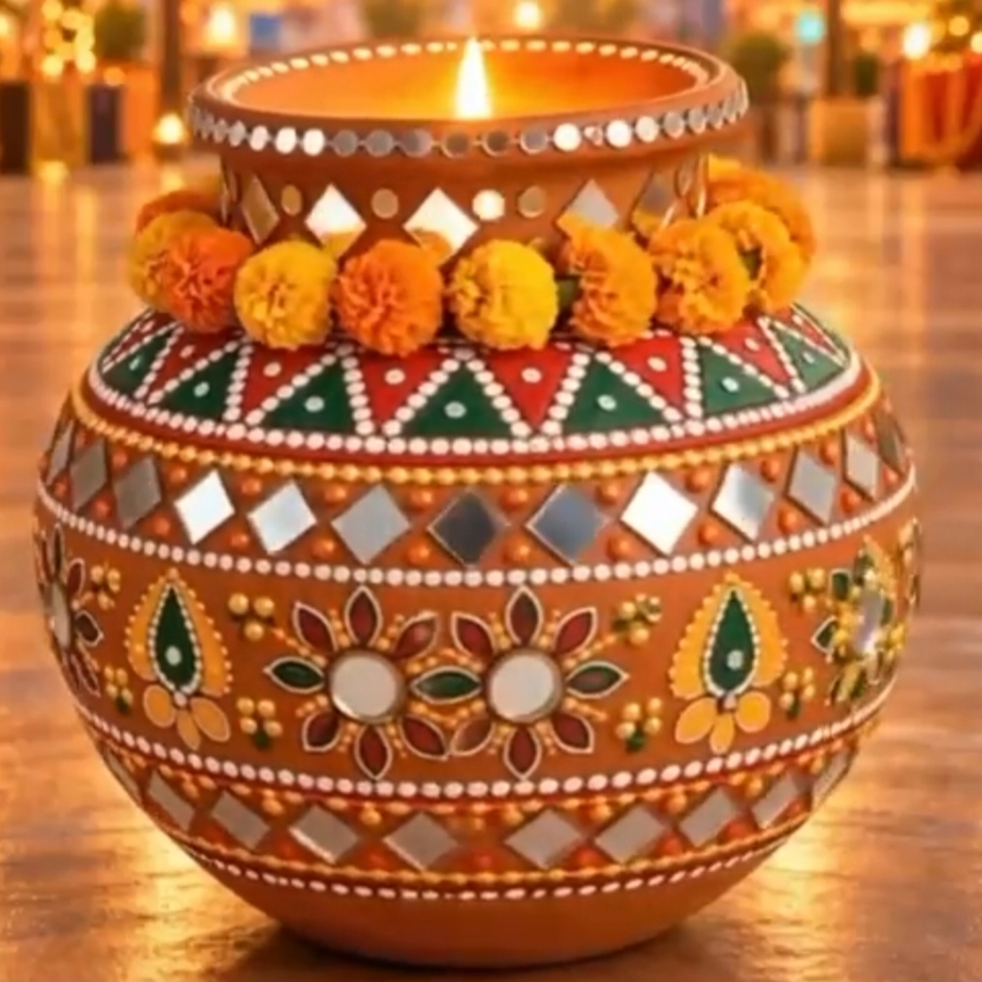 આજથી નવલી નવરાત્રીનો મંગલમય પ્રારંભ જસદણ વિછીયા શહેર અને ગામડાઑમાં શેરી ચોકથી માંડી મેદાનોમાં પ્રાચીન રાસ-ગરબાની ધૂમ મચાવશે 